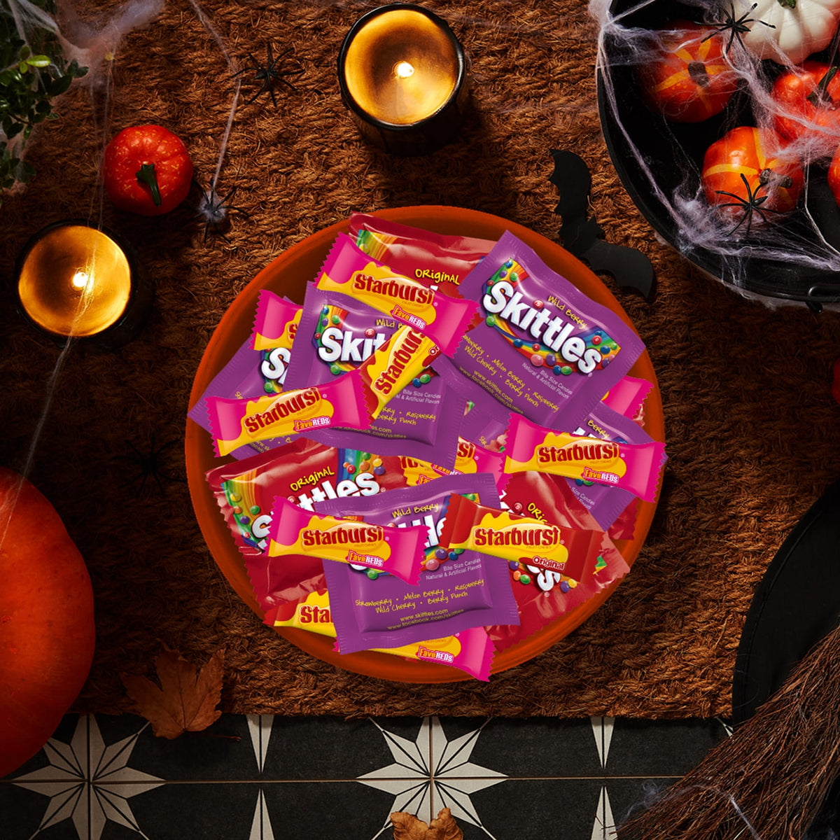 Skittles & Starburst Fun Size Chewy Halloween Candy Variety Pack - 140 Ct Bulk Bag