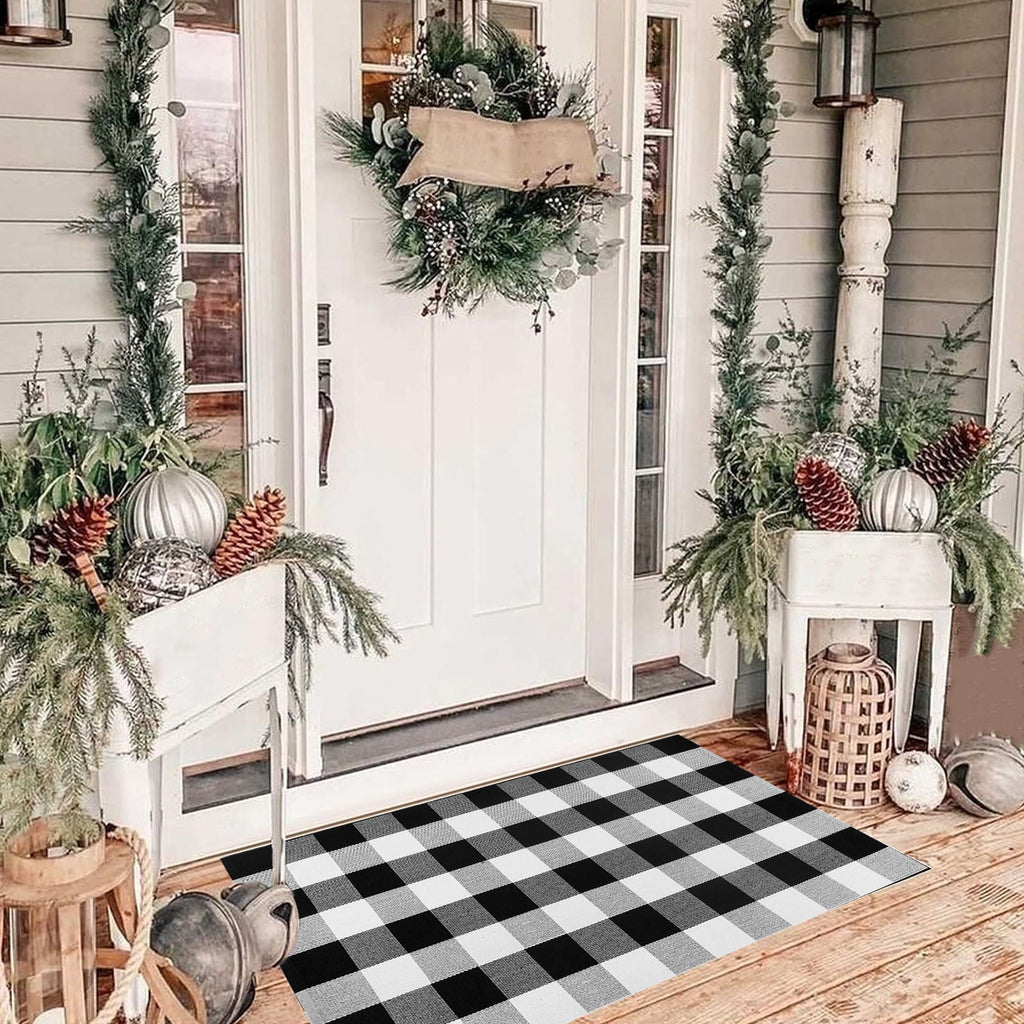 Summercome Buffalo Check Rug, Fall Outdoor Orange and White Buffalo Plaid Rug, Washable Hand-Woven Outdoor Checkered Rugs, Layered Door Mats for Kitchen Farmhous Entryway, Halloween Christmas Decorati