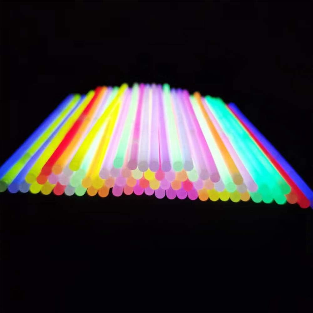 Ayieyill 200pcs Glow Sticks Bulk Party Pack 8" Halloween Glow Sticks for Kids Glow in The Dark Party Supplies