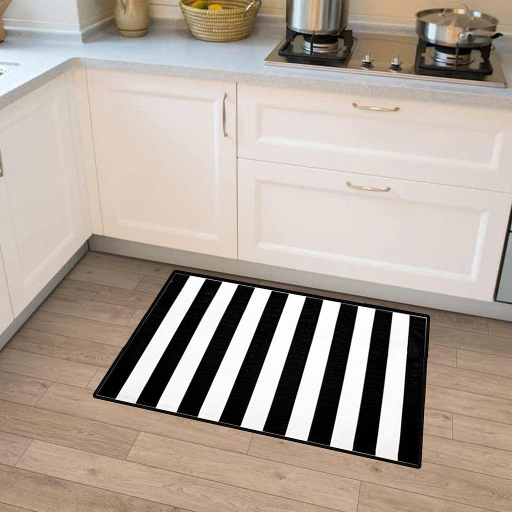 Mouliraty Fall Outdoor Rug,15.7x23.6in,Halloween Thanksgiving Decor Rug New Stripe Outdoor Rug Layered Doormats for Washable Carpet Front Door Porch Farmhouses Entryway Patio Dark Color Rug