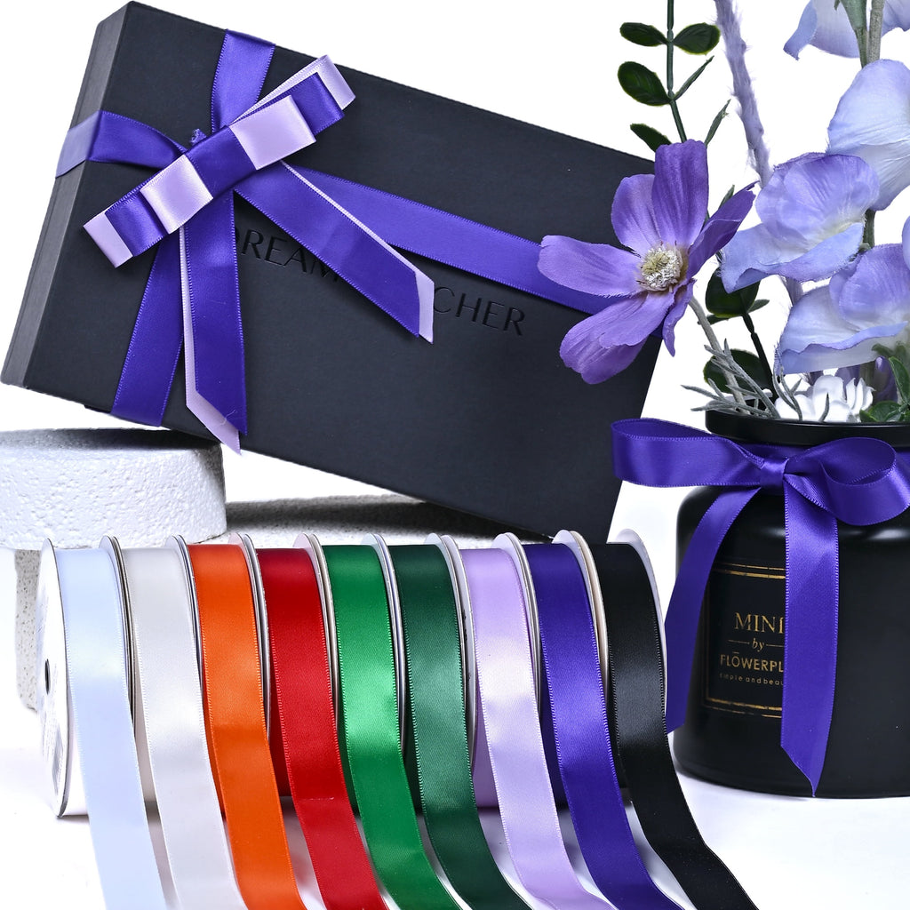 Gwen Studios 5/8" Green Satin Ribbon, 7 Yards