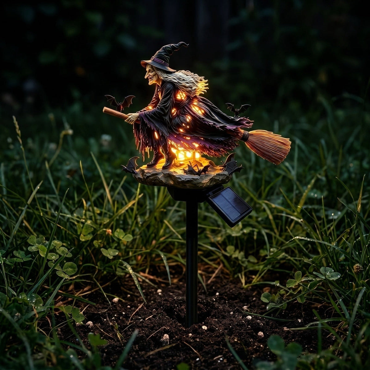 Halloween Witch Cauldron Garden Light, 3D Witch Cauldron LED Projector Outdoor Decor, Solar Powered Garden Stake Light with Halloween Shadow Projection Effect